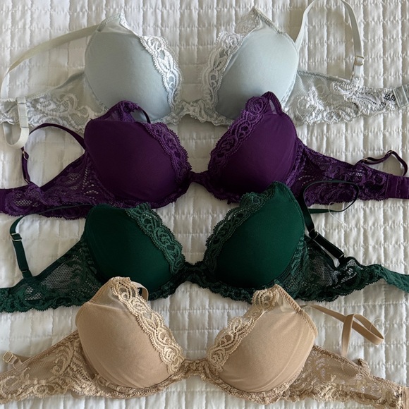 Natori Lace Trimmed Bra Set - Purple, Green, Tan, and pale blue 32C - Picture 1 of 1